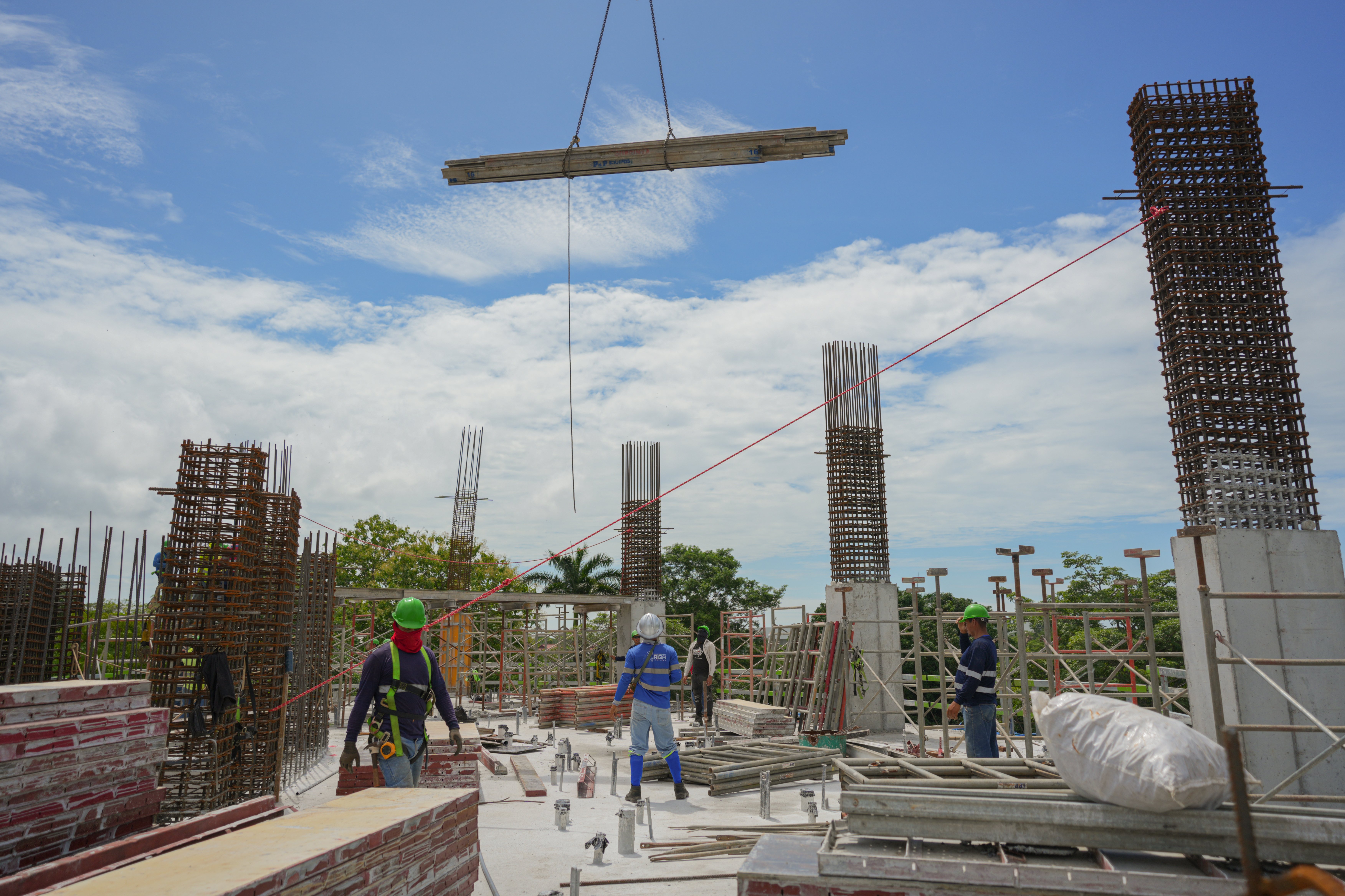 avances de obra cavarosa agosto 2026